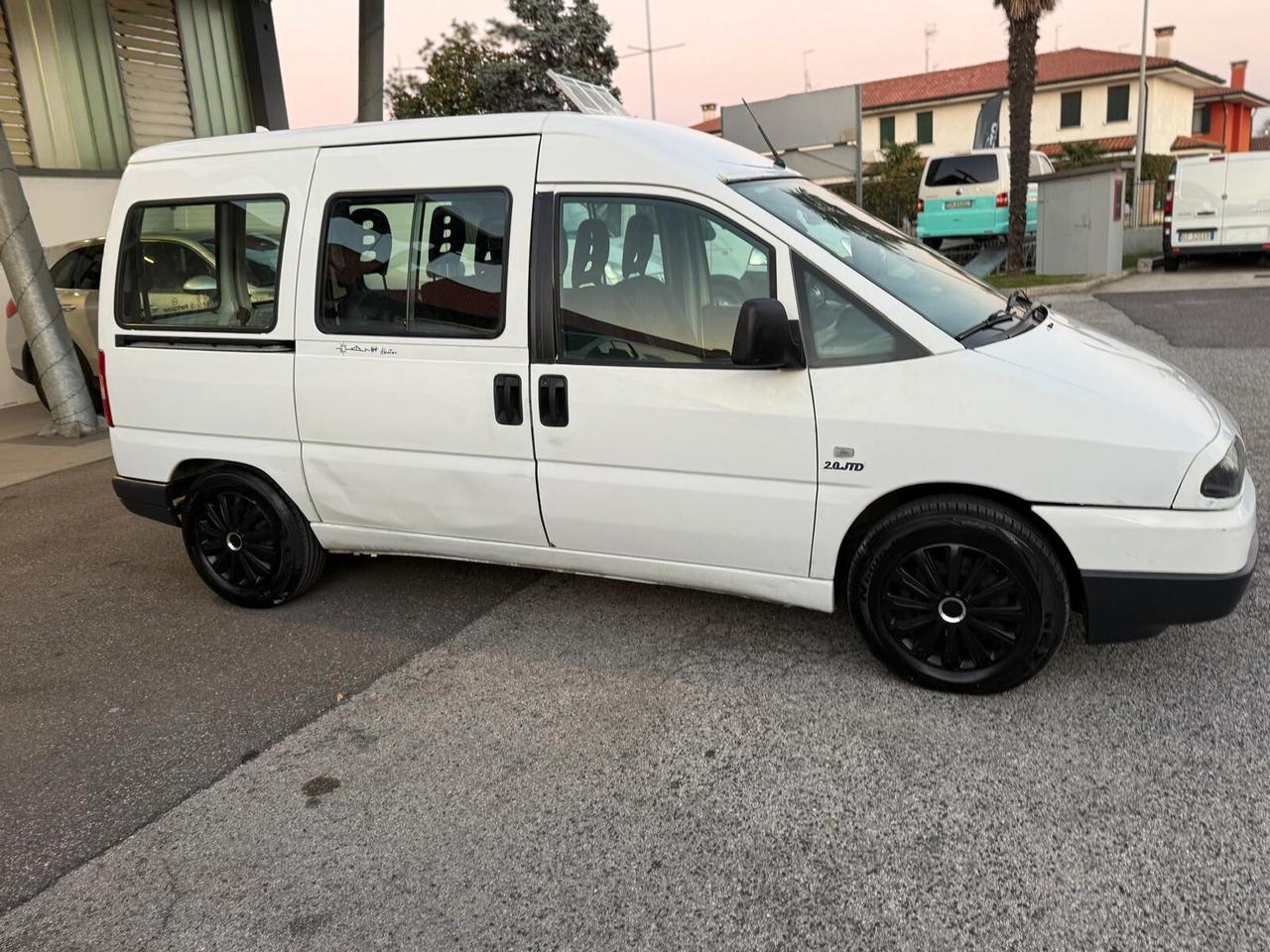 Scudo 2.0 JTD (94 CV) Combi 8 posti