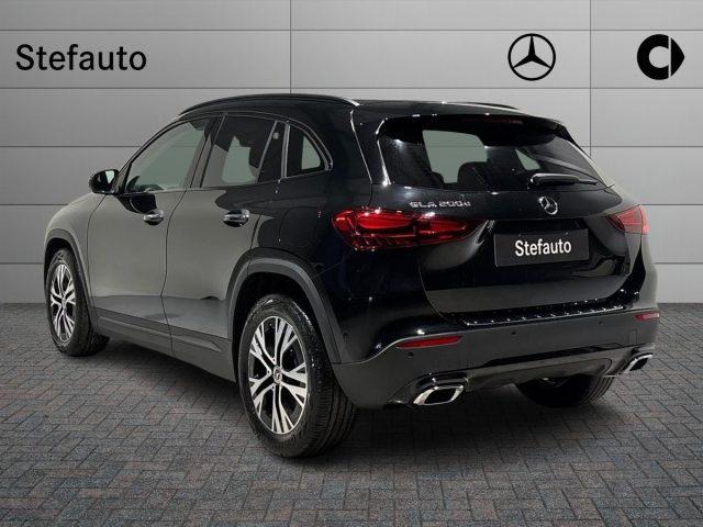 MERCEDES-BENZ GLA 200 d Automatic Progressive Advanced Plus