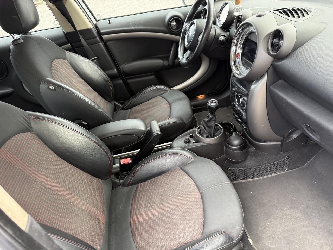 MINI 1.6 COOPER D COUNTRYMAN ADATTA NEOPATENTATI