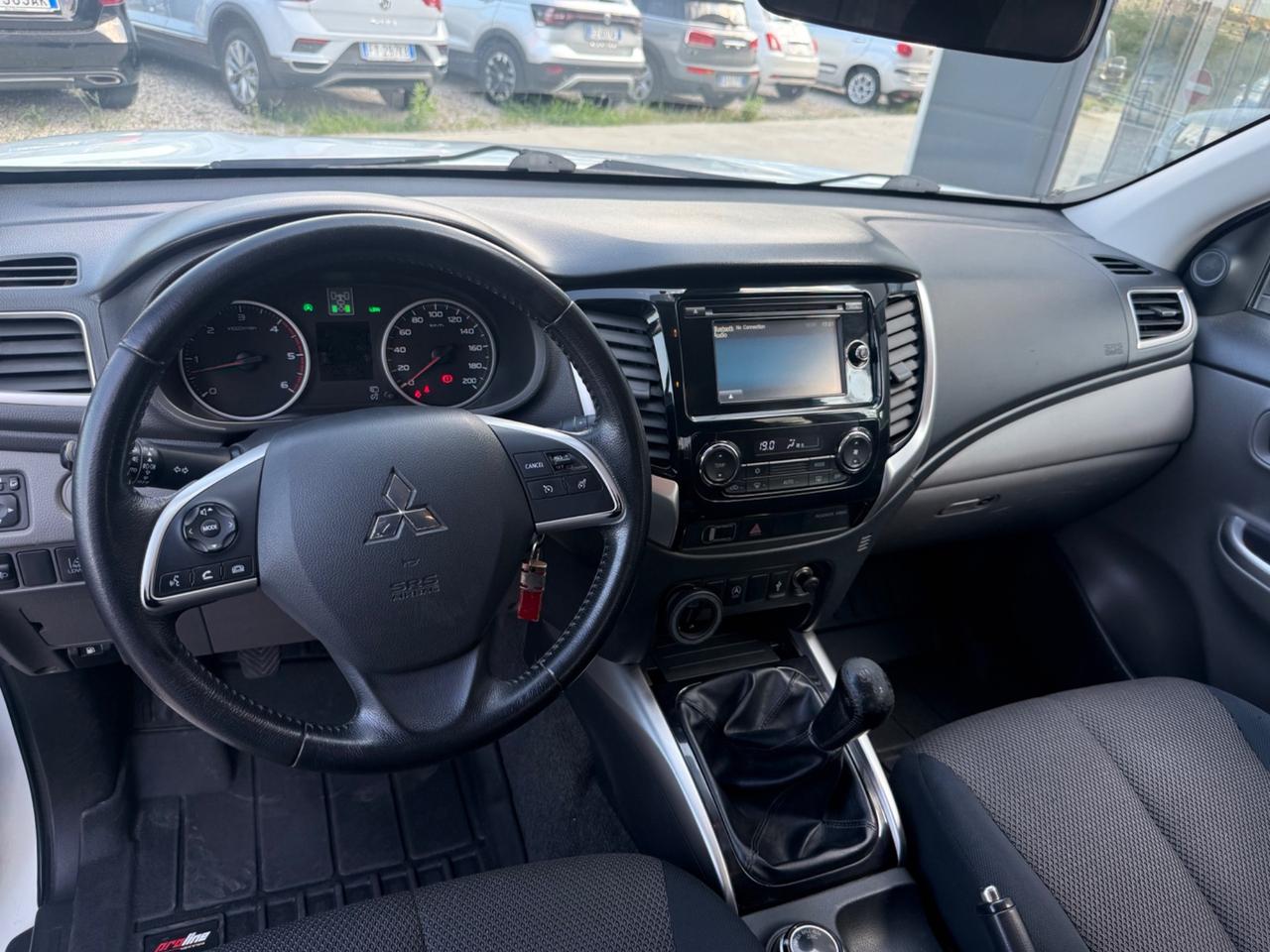 Mitsubishi L200 2.4 DI-D/154CV Double Cab Intense