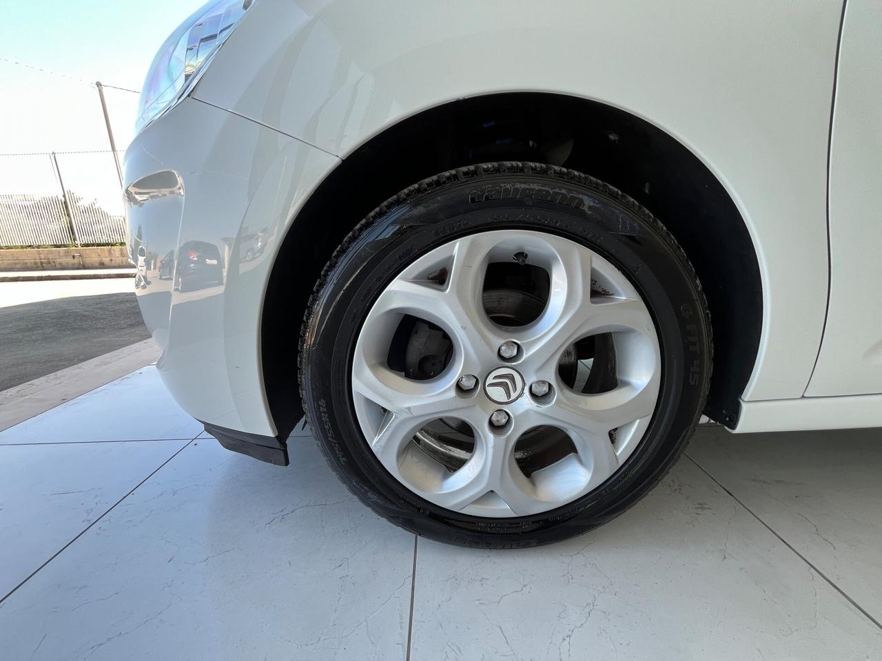 Citroen C3 1.4 HDi 70 Exclusive Full