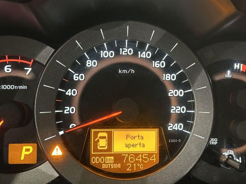Toyota RAV4 RAV4 Crossov. 2.2 D-Cat A/T 150 CV Style + NAVIGATORE