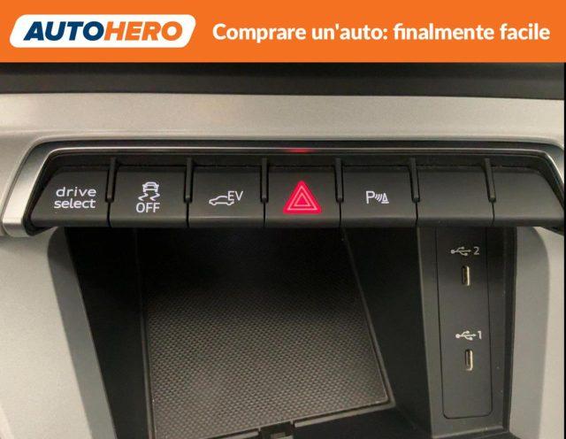 AUDI Q3 45 TFSI e S tronic