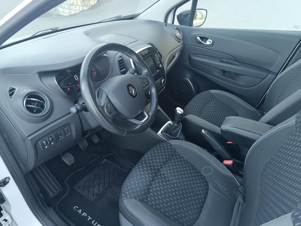 Renault Captur dCi 8V 90 CV EDC Start&Stop Energy Intens