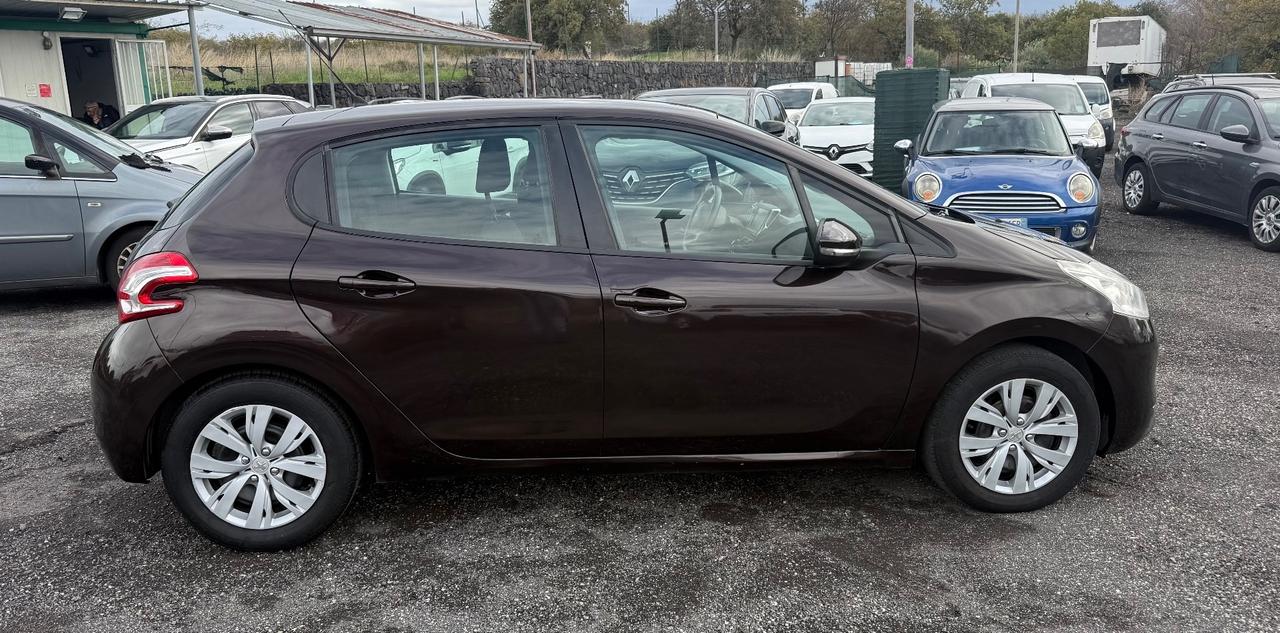 Peugeot 208 1.2 VTi 82 CV 5 porte Active