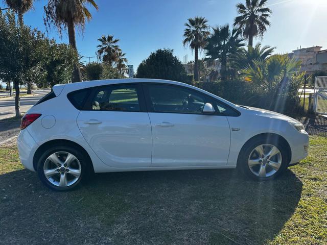 OPEL Astra 1.7 CDTI 110CV 5 porte Cosmo