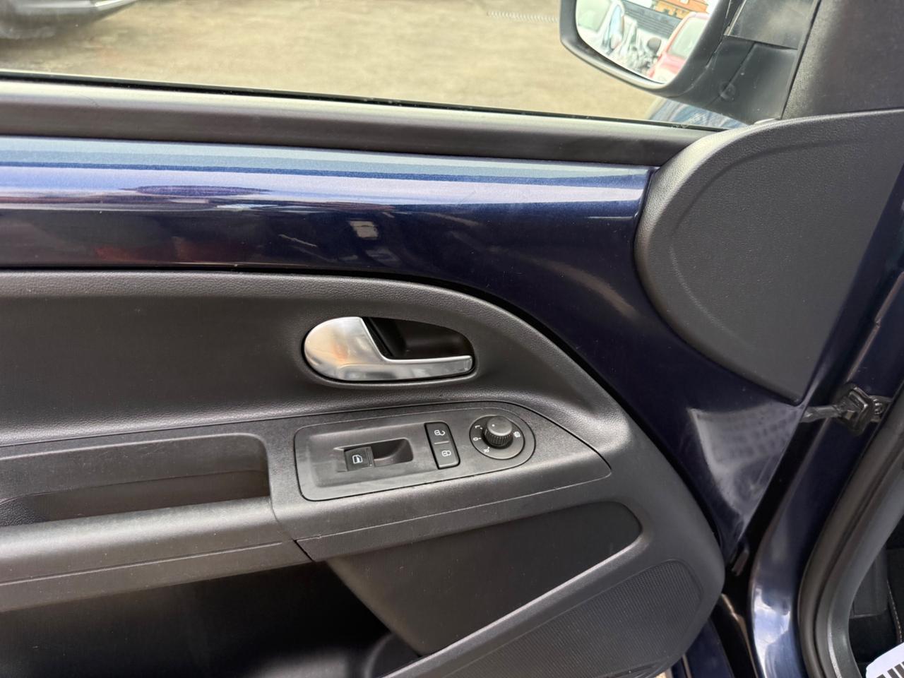 Volkswagen up! 1.0 75 CV 3p.