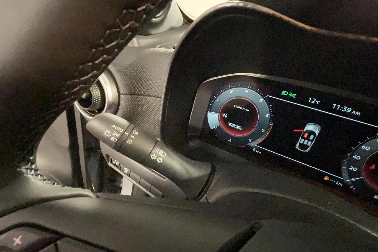 Nissan Juke 1.0 DIG-T 114 CV N-Connecta NUOVA