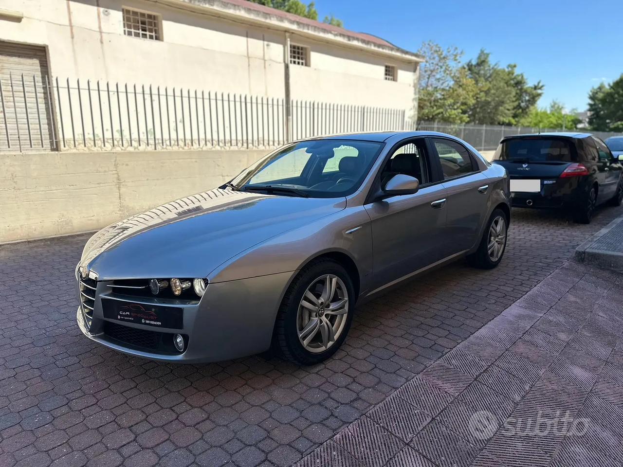 1) Alfa 159 1.9 150cv Ti e 2) 1.750 TBi berlina
