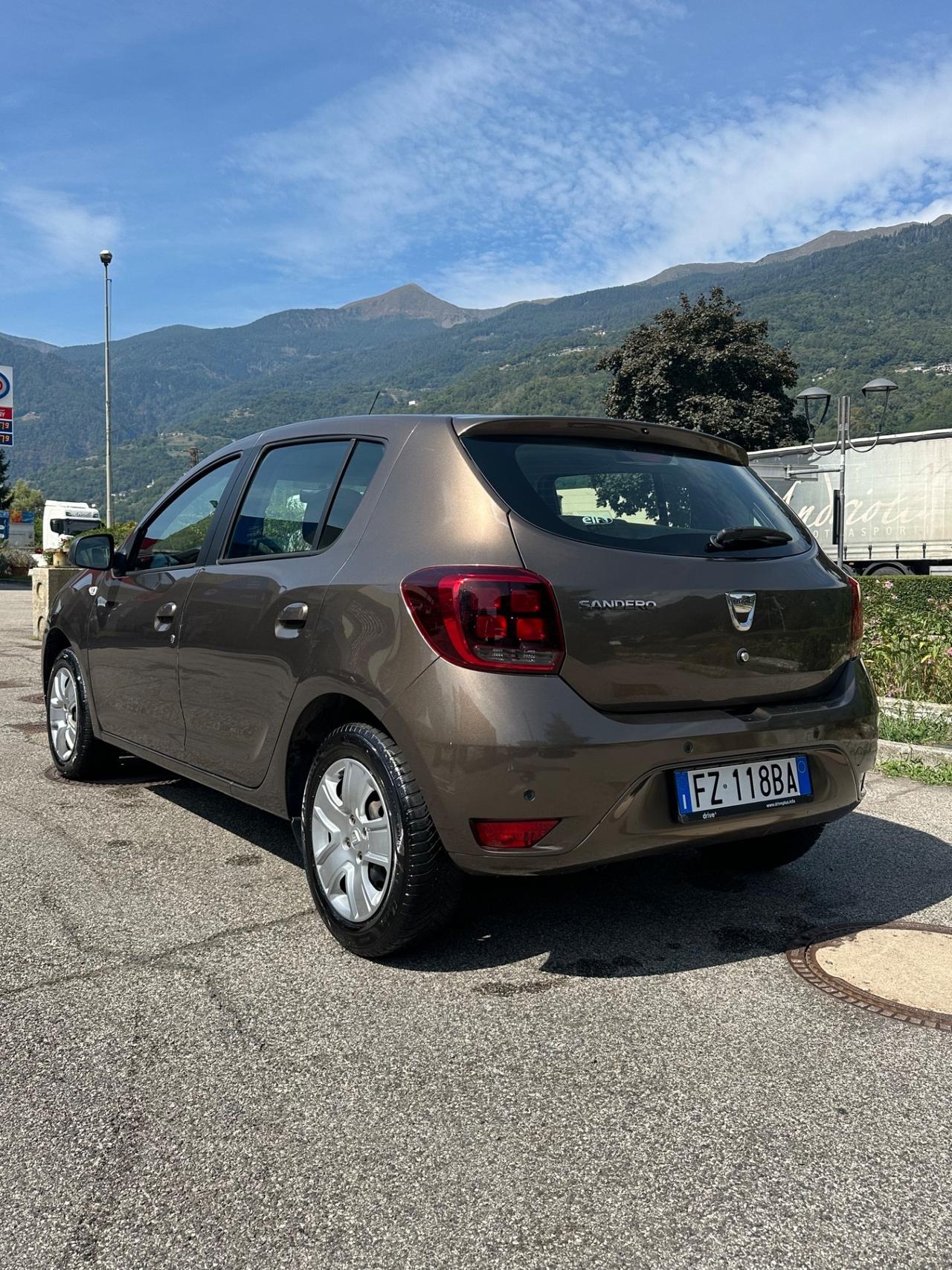 Dacia sandero