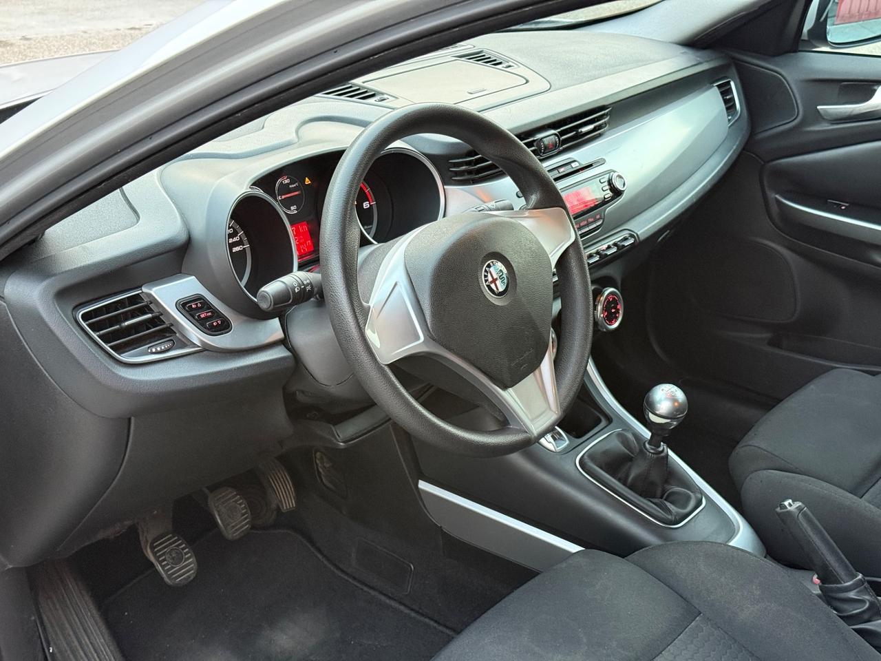 Alfa Romeo Giulietta 1.6 JTDm-2 105 CV Exclusive