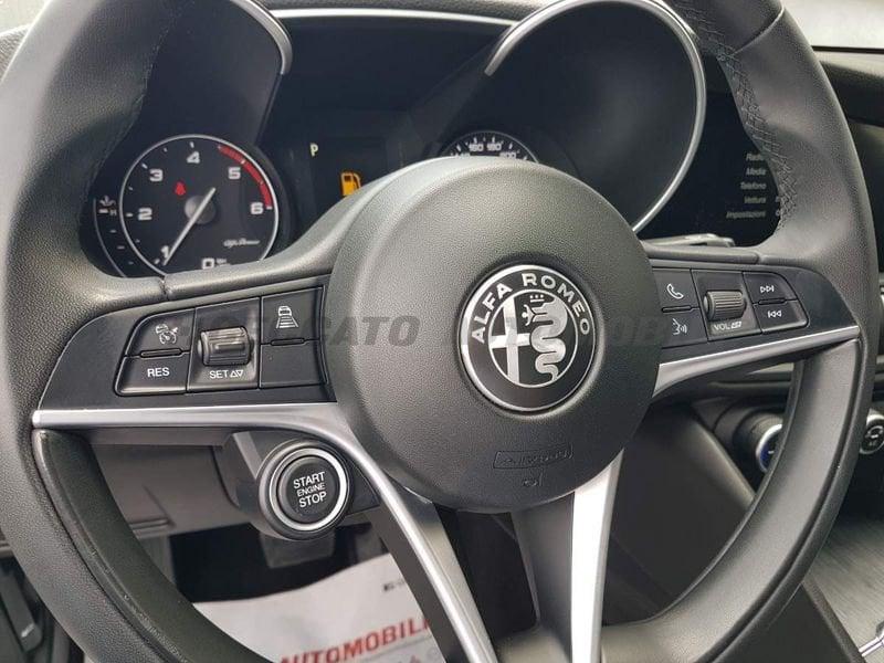 Alfa Romeo Giulia Giulia 2.2 t Super 160cv auto my19