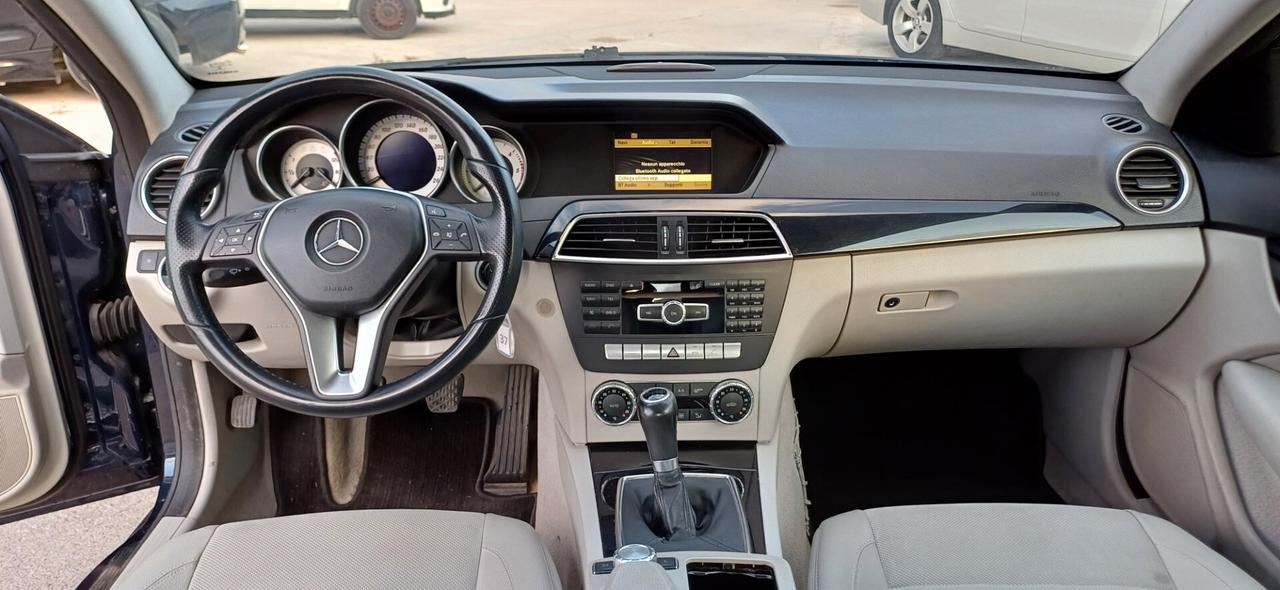 Mercedes-benz C 220 CDI Coupé Avantgarde