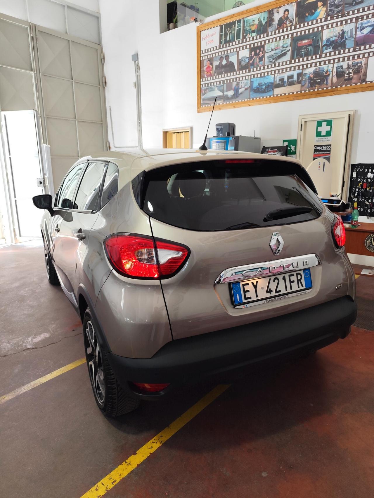 Renault Captur 1.5 dCi 8V 90 CV EDC Energy R-Link