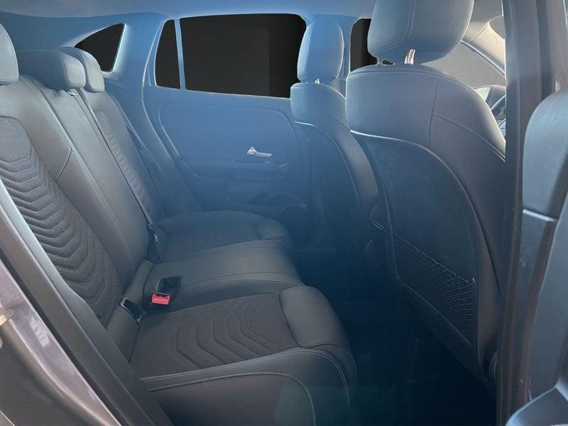 Mercedes-Benz GLA GLA 180 d Advanced
