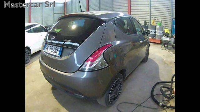 LANCIA Ypsilon neopatentati 1.0 firefly hybrid Gold tg :GK292RF