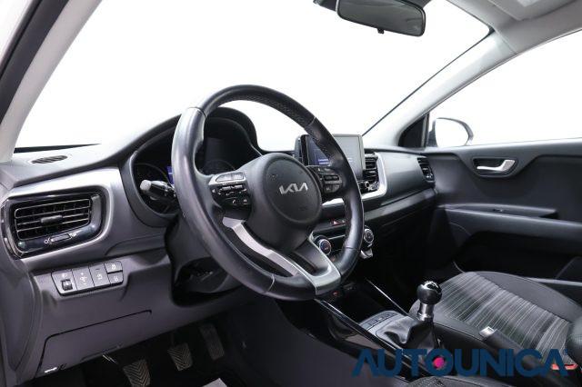 KIA Stonic 1.2 DPI STYLE FARI LED NEOPATENTATI