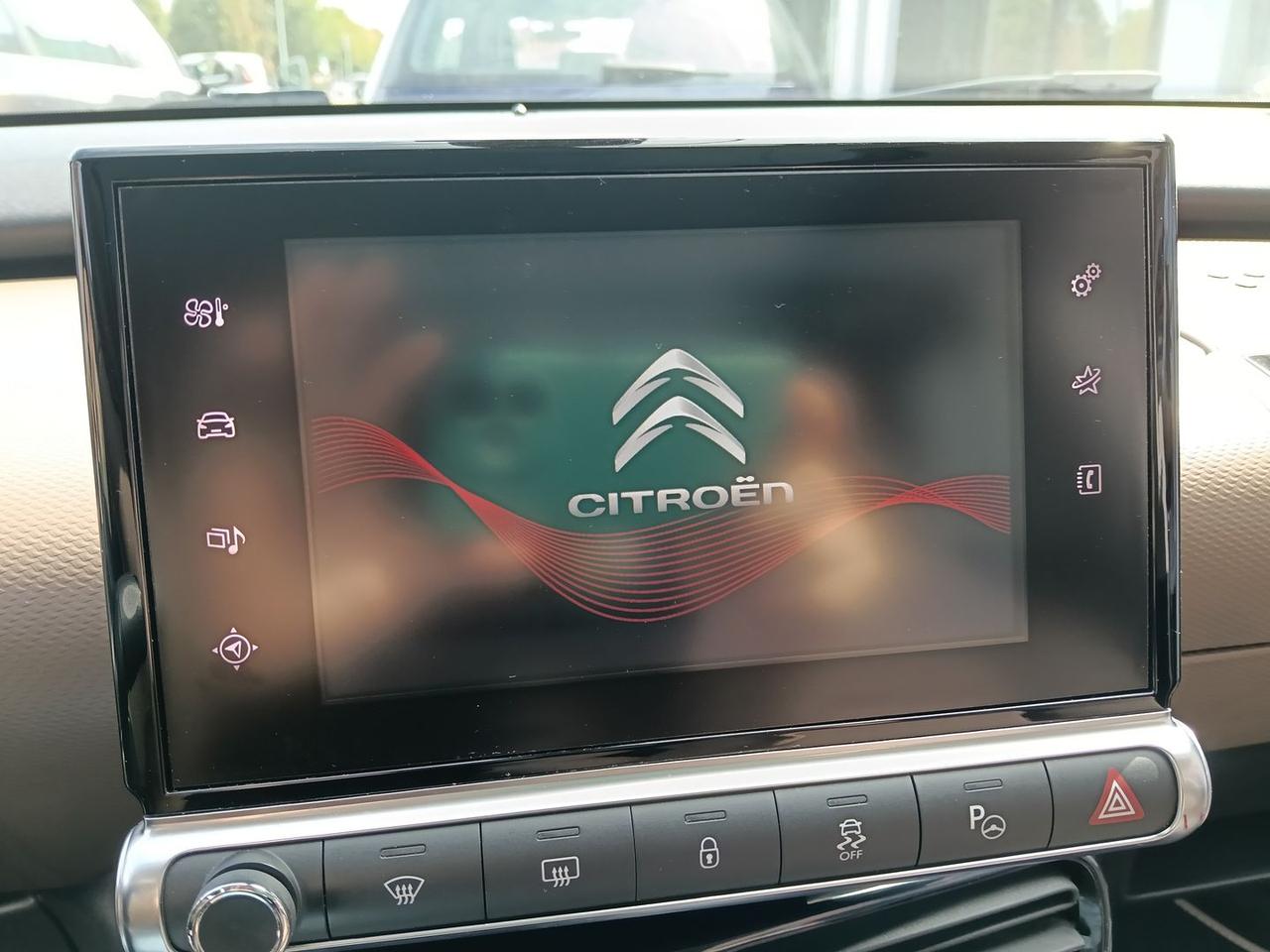 Citroen C4 Cactus 1.2 82 cv SHINE #12128