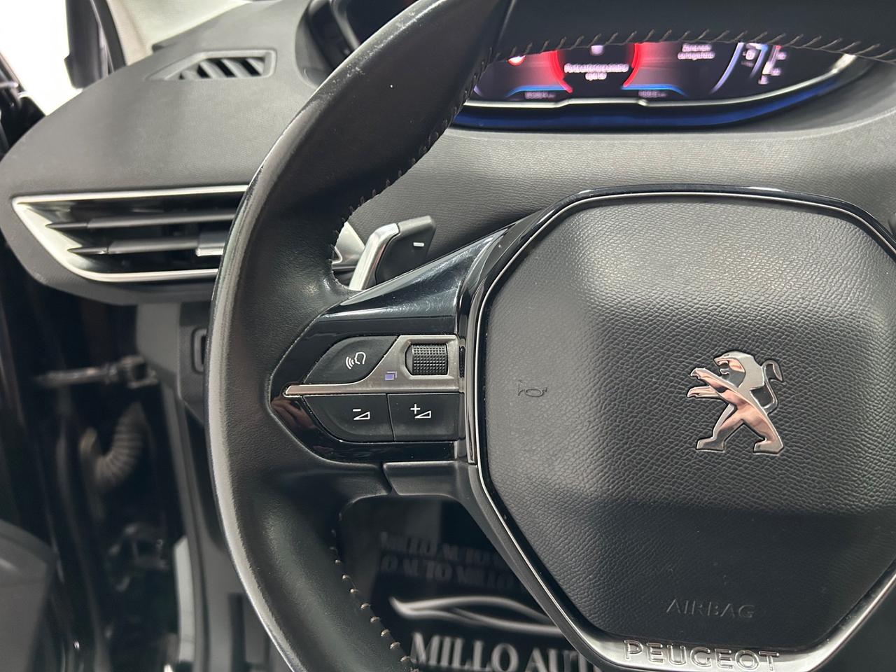Peugeot 3008 BlueHDi 130 S&S EAT8 Allure