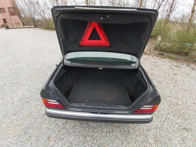 MERCEDES-BENZ CE 200 -16v cat Coupé serie w124 - GIA' ASI
