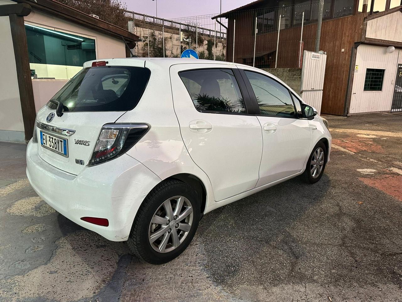Toyota Yaris 1.5 Hybrid 5 porte Style
