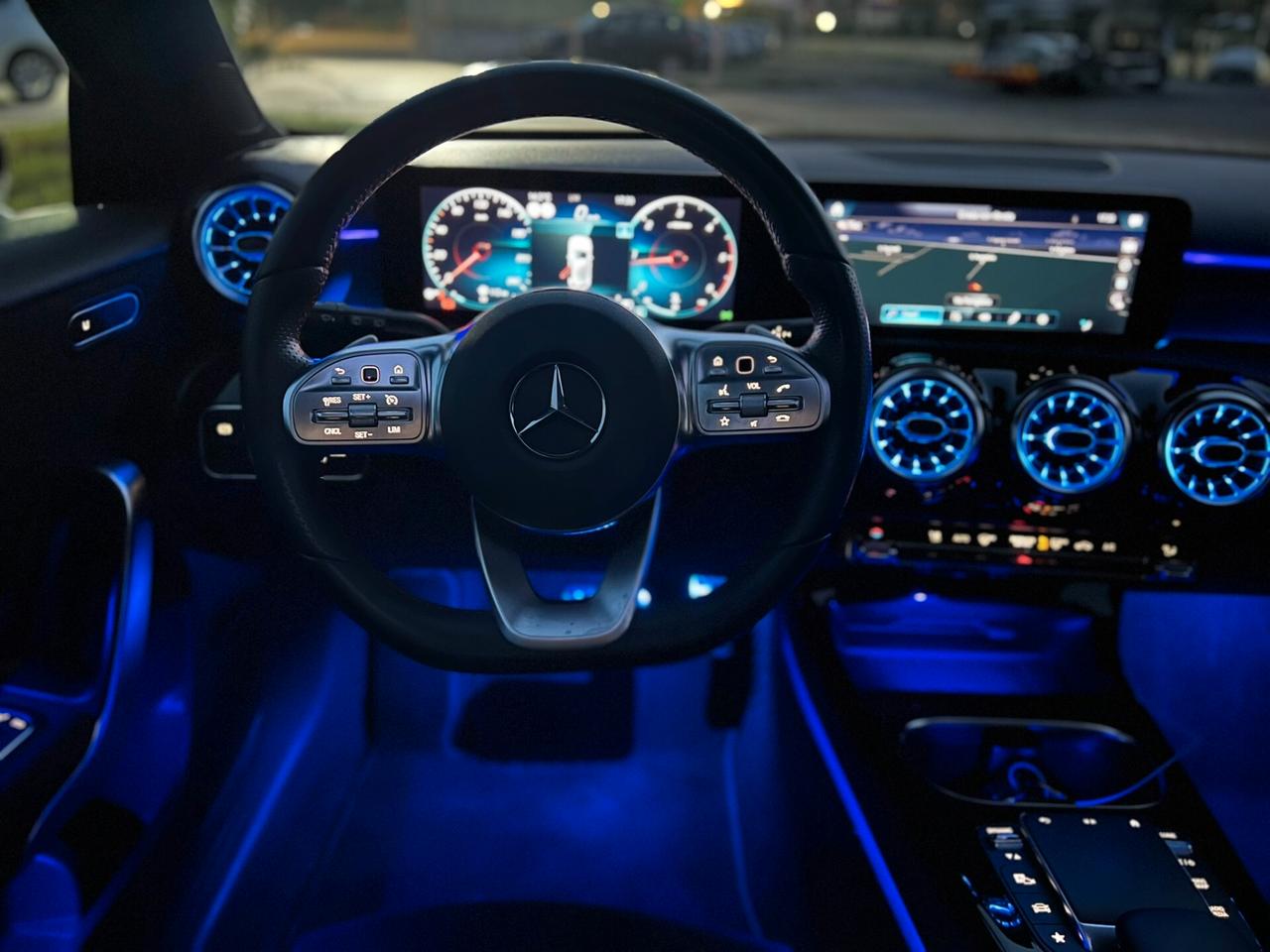 Mercedes-benz A 200 d 2.0 150cv Premium PLUS AMG TETTO PACK NIGHT