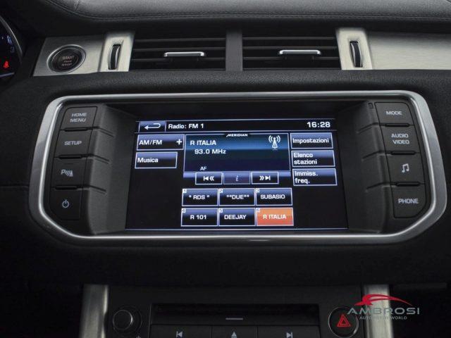 LAND ROVER Range Rover Evoque 2.2 TD4 5p. Pure Tech Pack Launch Edition