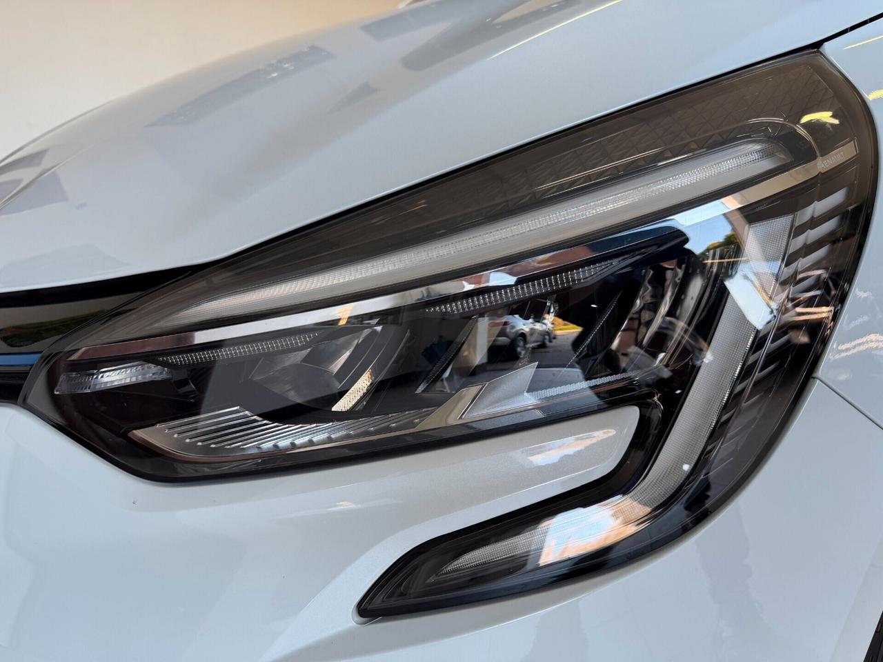 Renault Clio 5a Serie 1.6 E-TECH Hybrid Limitata