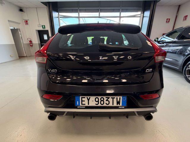 VOLVO V40 V40 II1.6 d2 R-design Kinetic (r-design)