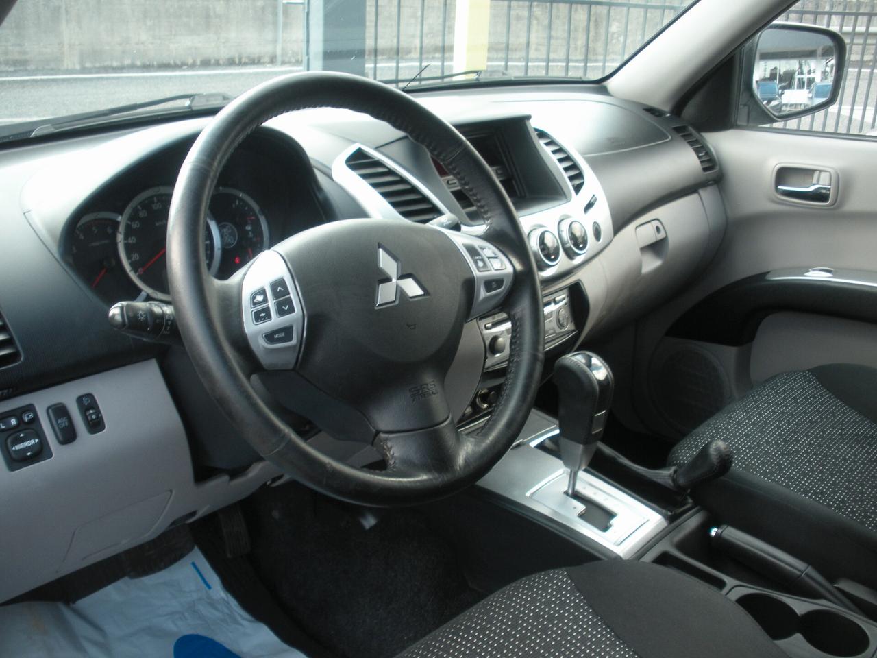 Mitsubishi L200 2.5 DI-D/136CV DC Intense DPF