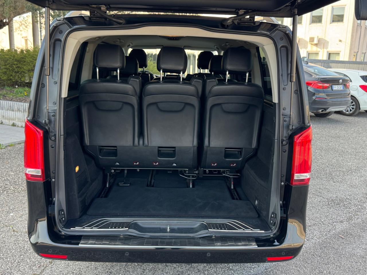 Mercedes V 220 CDI Premium Long 8 Posti