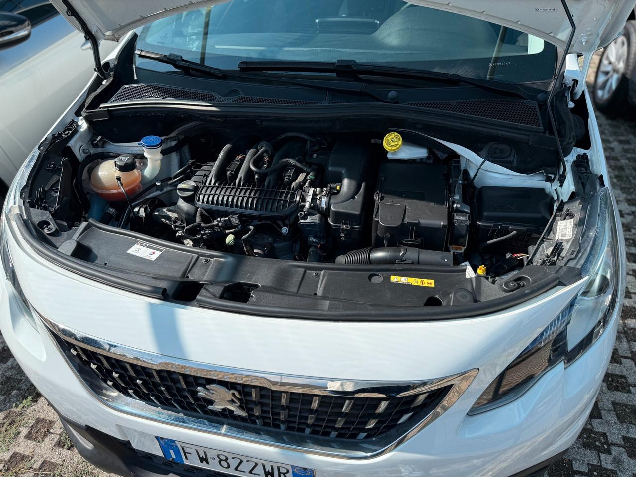 Peugeot 2008 PureTech 82 S&S Active