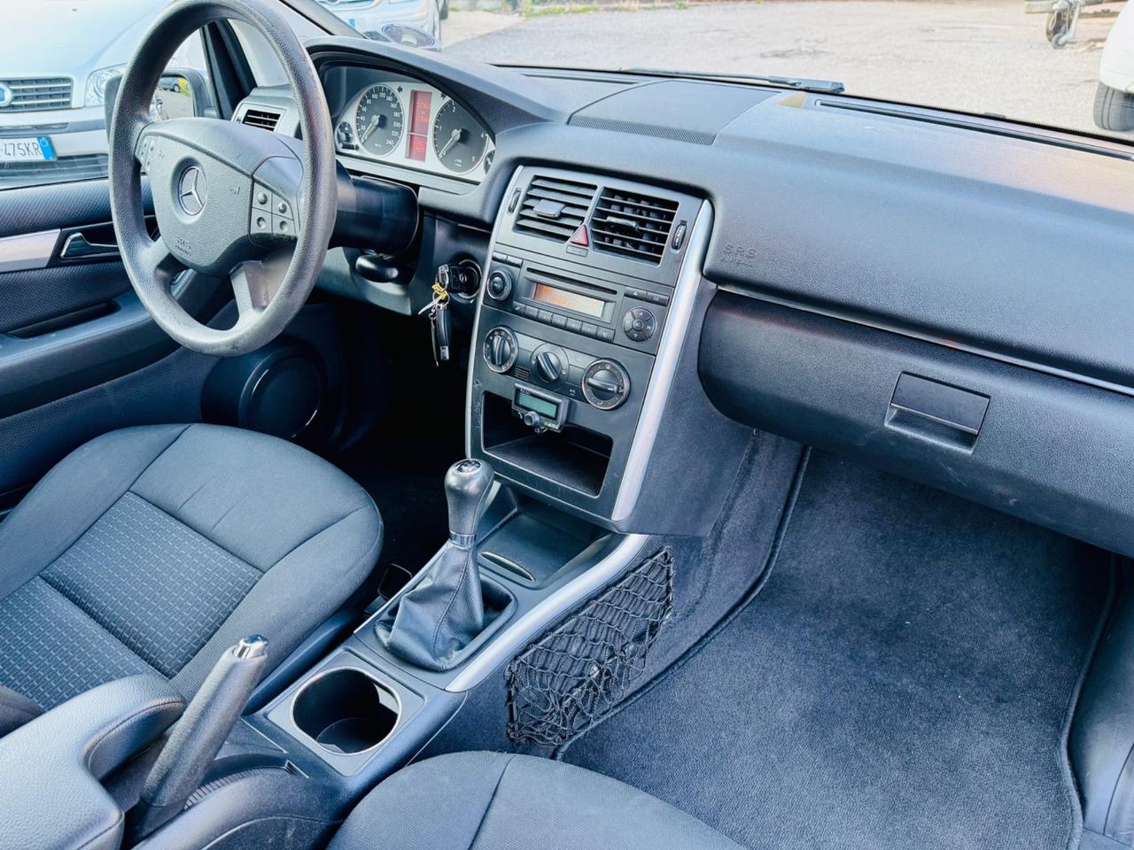 Mercedes-benz B 200 B 180 CDI Premium ok Neopatentati
