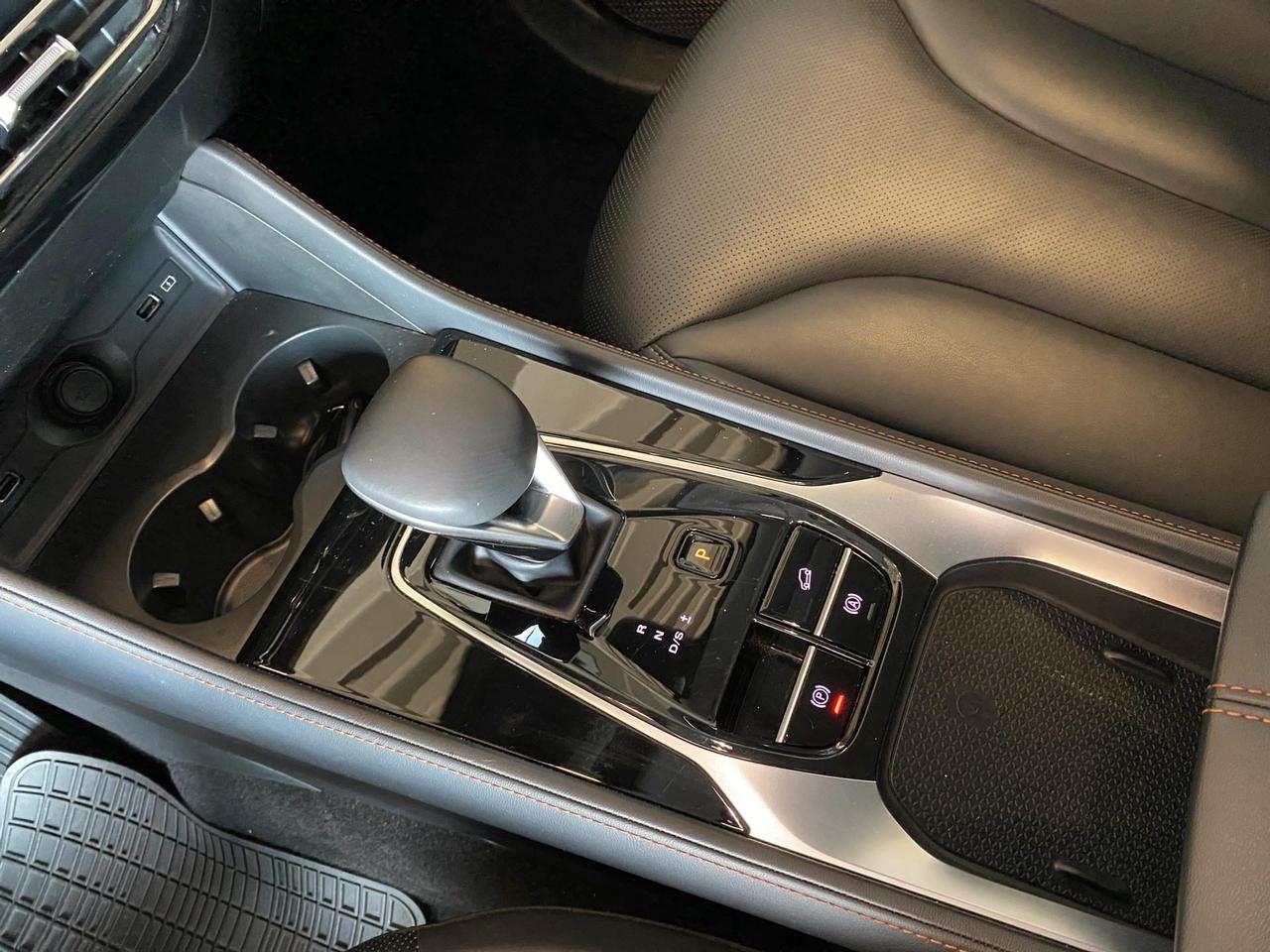 Mg HS 1.5 Luxury auto