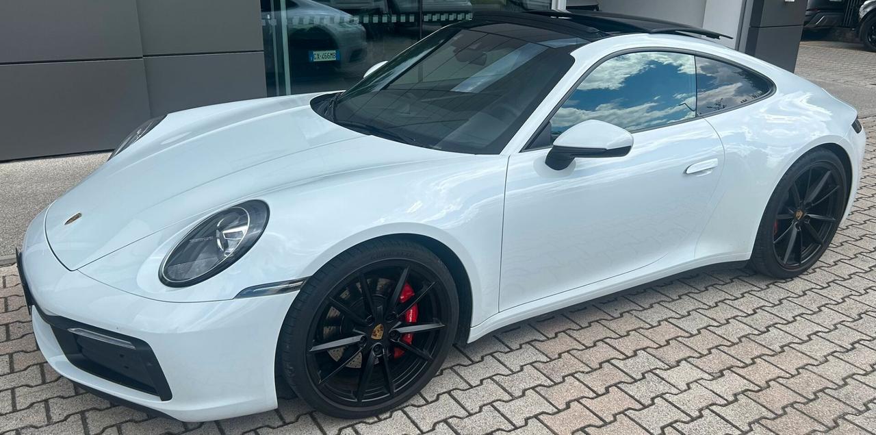 Porsche 911 Carrera 4S