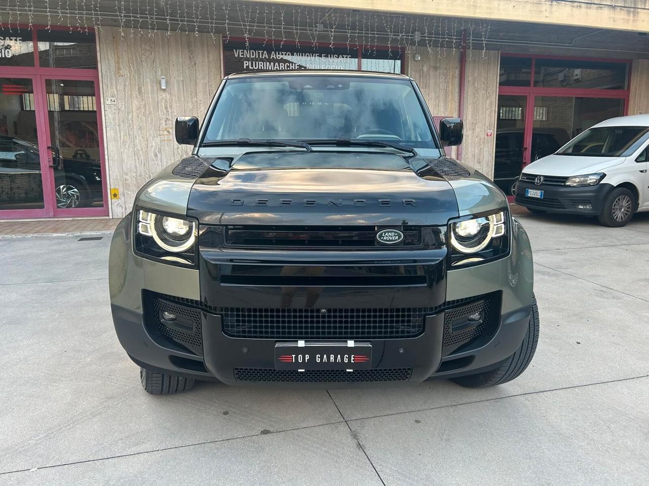 Land Rover Defender 110 3.0D I6 200 CV AWD Auto X-Dynamic SE