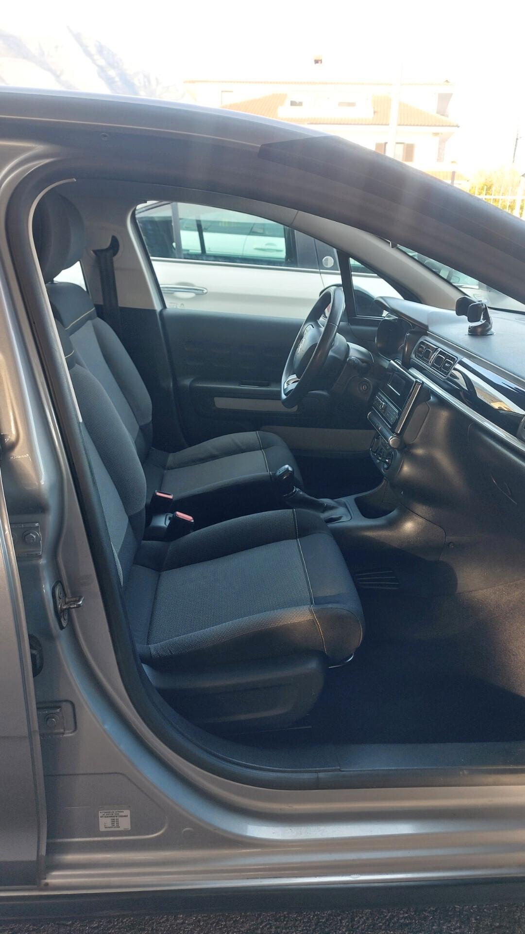 Citroen C3 PureTech 82 Shine