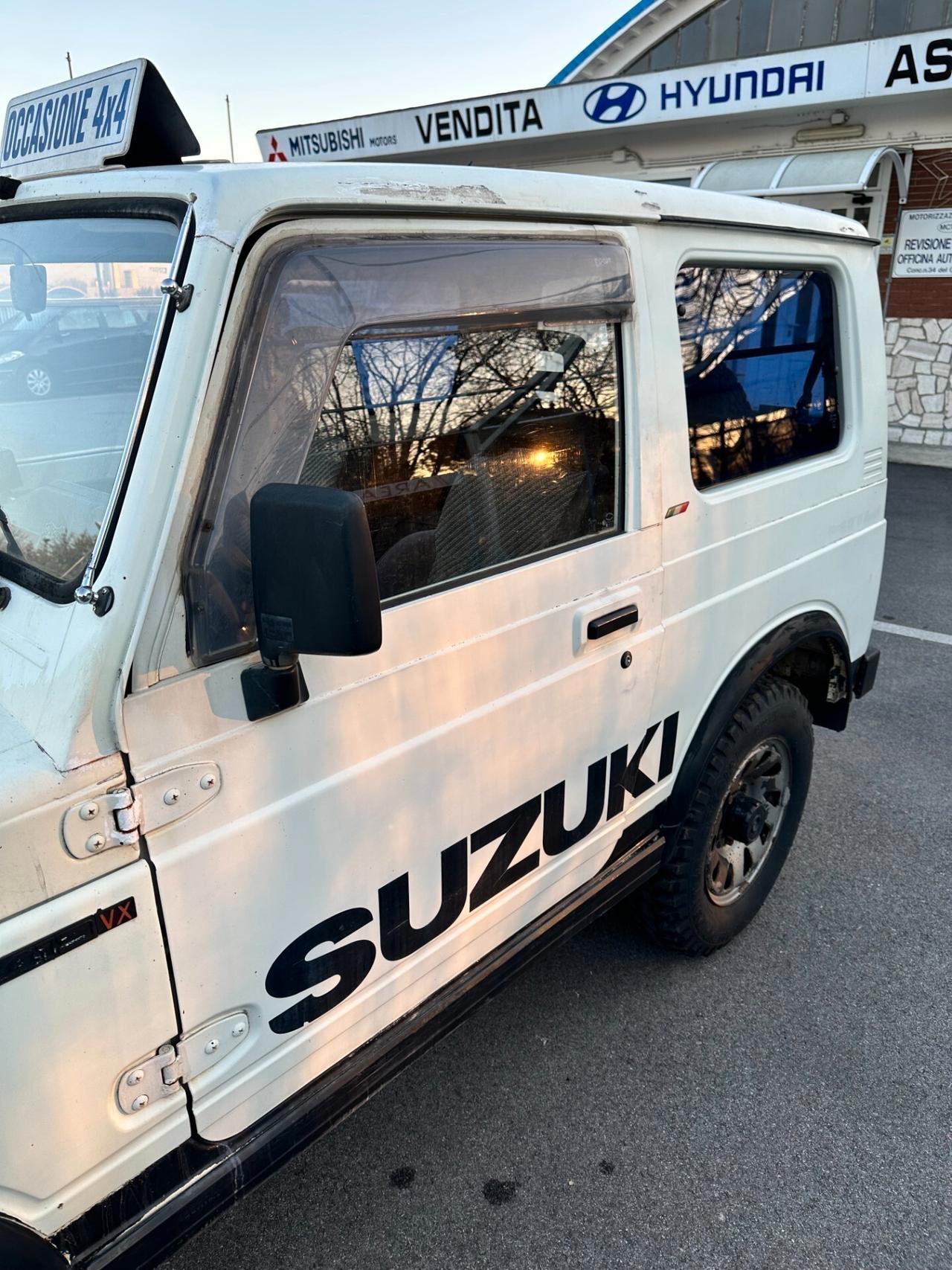 SUZUKI SANTANA 1988 con vari ripristini