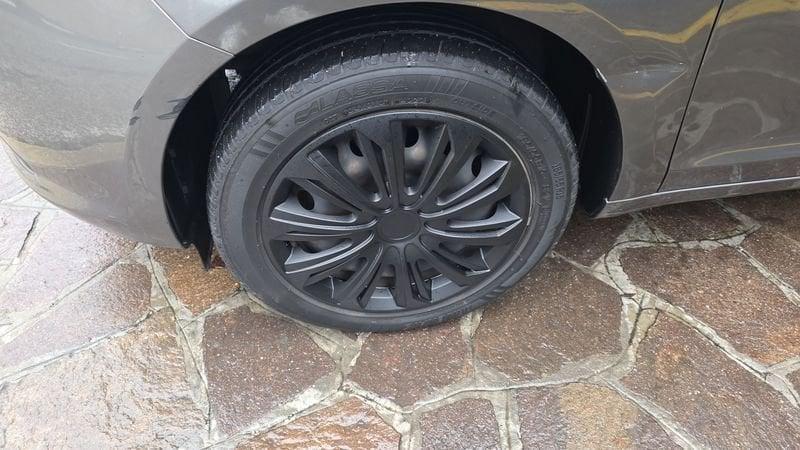 Lancia Ypsilon Ypsilon 1.2 69 CV 5 porte Elefantino GARANZIA