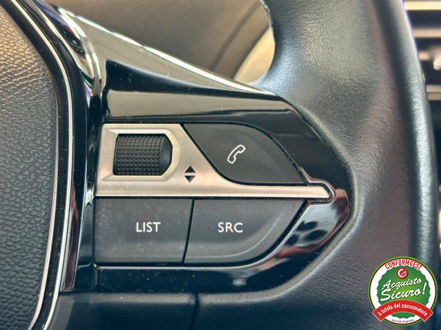 PEUGEOT 3008 PureTech Turbo 130 S&S Allure *NEOPATENTATI*