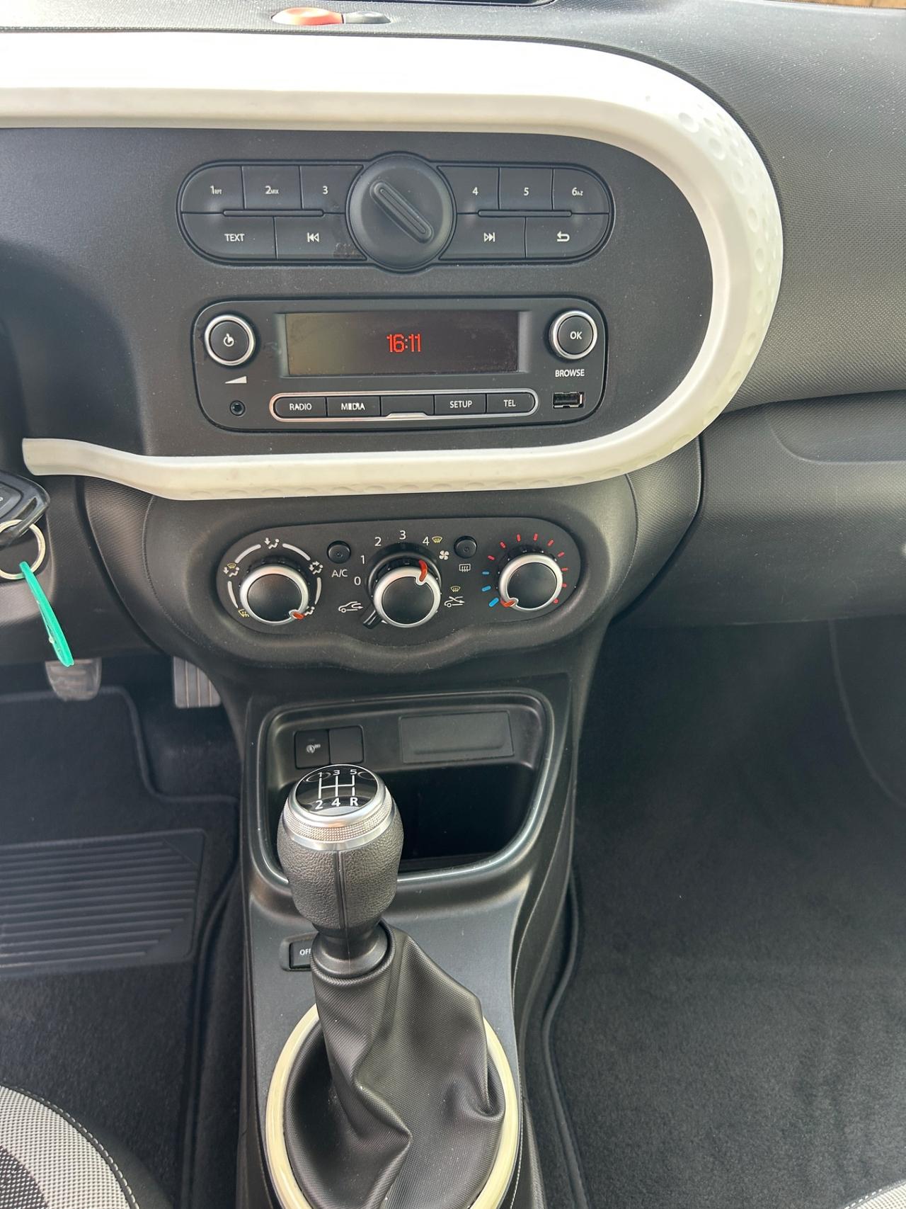 Renault Twingo SCe 65 CV Duel