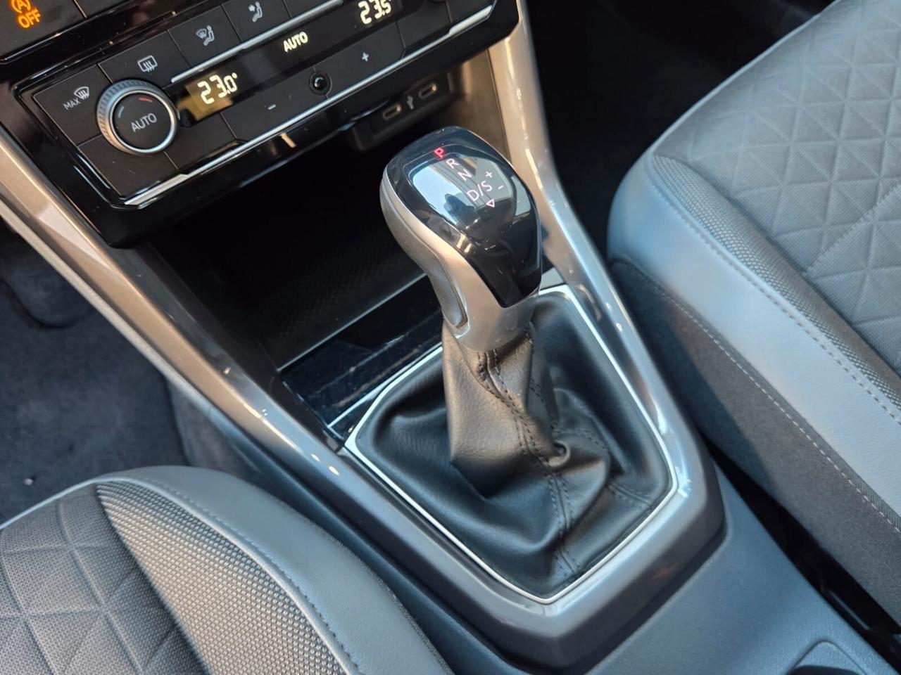 Volkswagen T-Cross 1.0 TSI 110 cv DSG Advanced