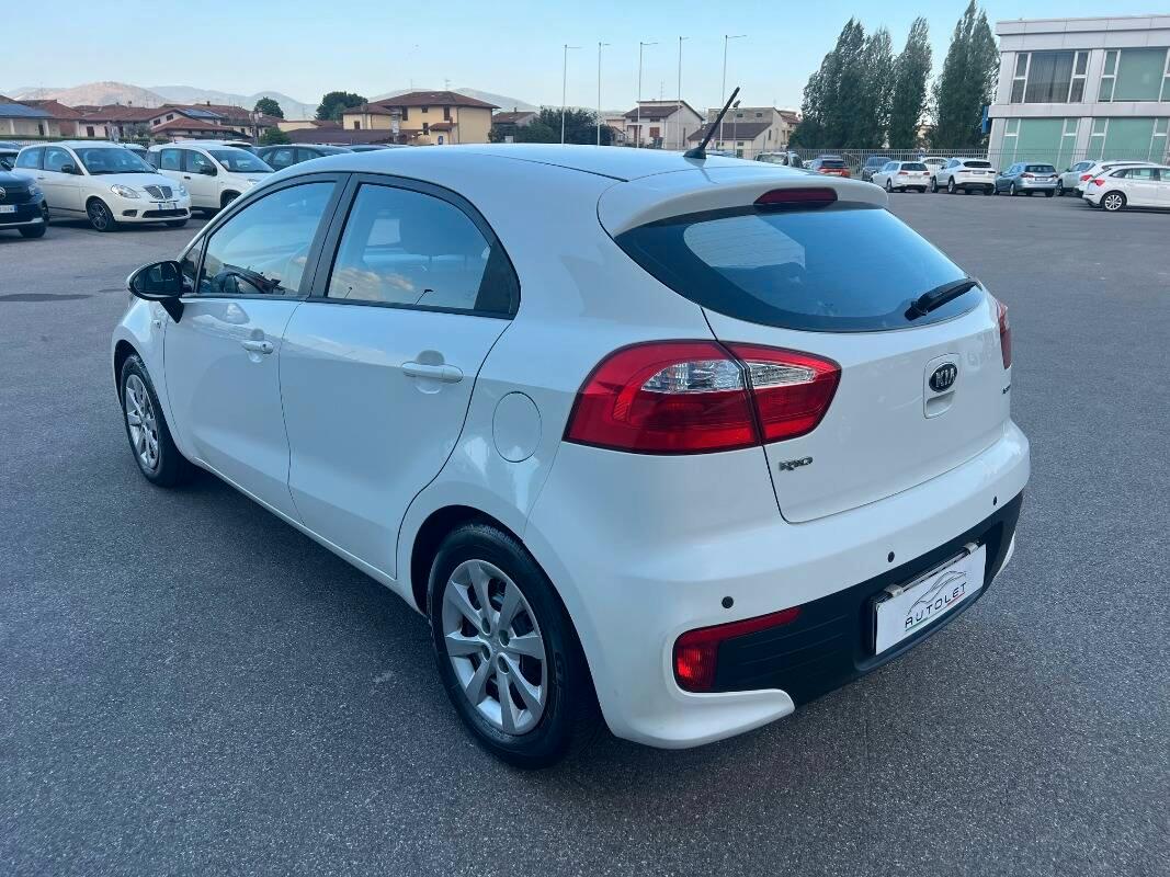 Kia Rio 1.1 crdi Active 5p E6
