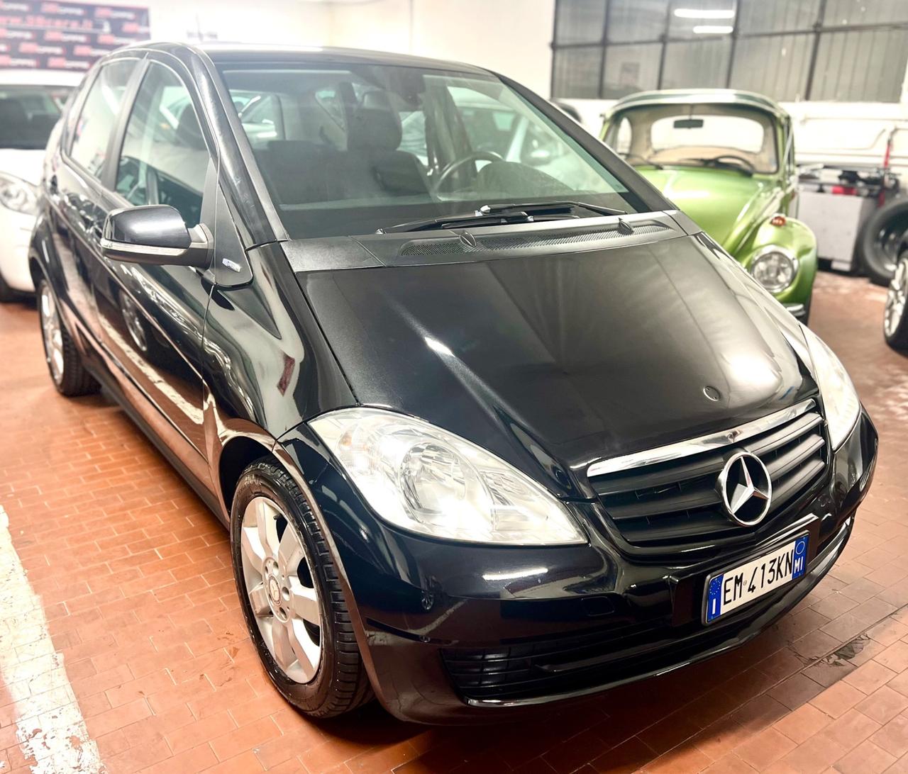 Mercedes A150 benzina €5 solo 72.000km OK NEOPATENTATI