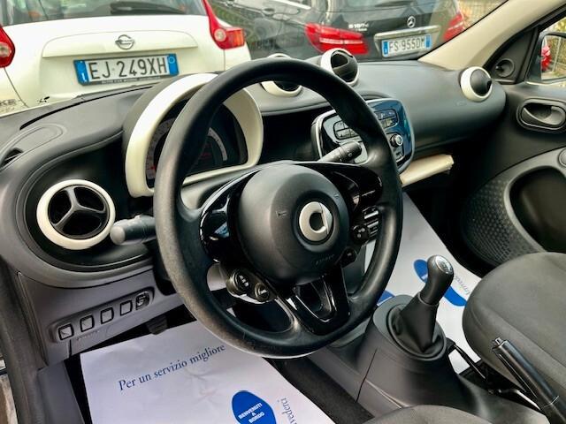 Smart ForFour 1.0 Youngster 71cv "CRUIECE C. / BLUETOOTH / S&S "
