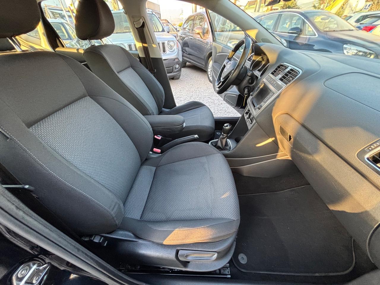 VW POLO 1.4TDI 90CV FULL OPTIONAL
