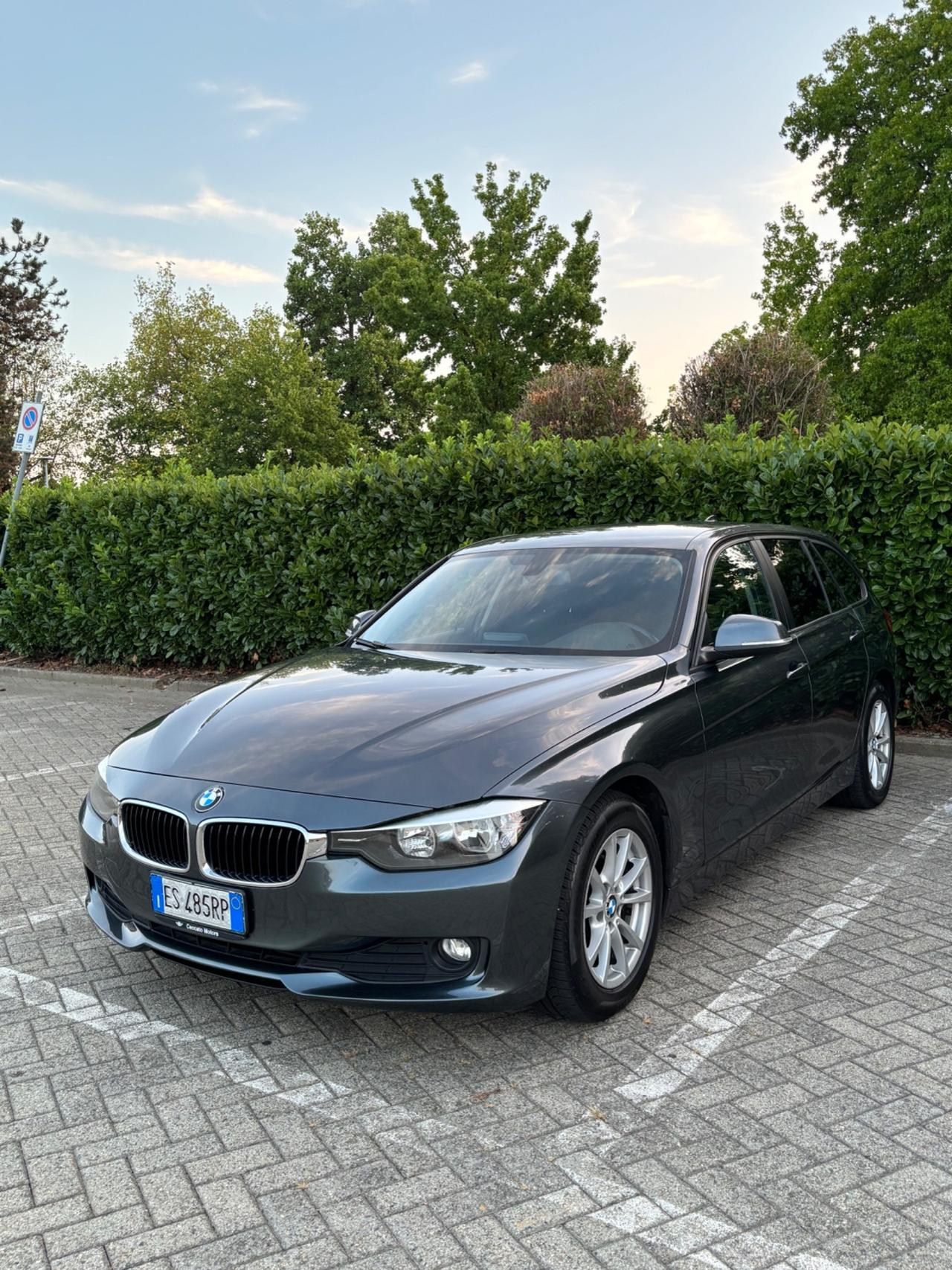 BMW 318d Touring