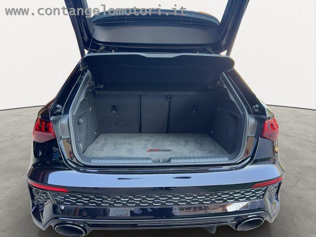 AUDI RS3 1- 300 RS3 SPB TFSI quattro S tronic