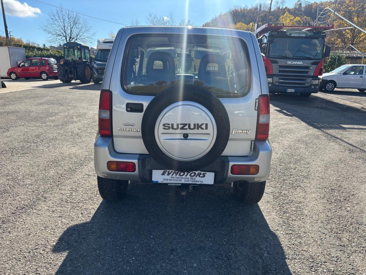 Suzuki Jimny 1.5 DDiS cat 4WD SOLO PER OPERATORI DEL SETTORE.