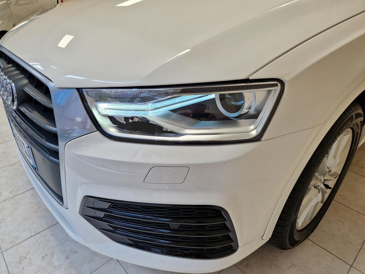 Audi Q3 2.0 TDI 120 CV S tronic S LINE